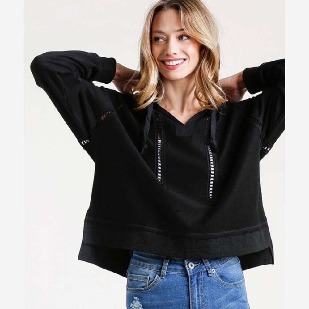 Spring Light weight Vented Hoodie Pullover Top Women’s Black Jacket